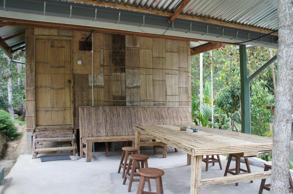Rain Forest Inn Ringlet Extérieur photo