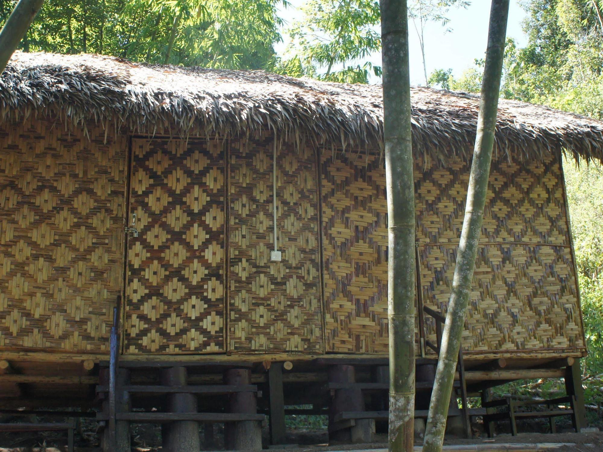 Rain Forest Inn Ringlet Extérieur photo