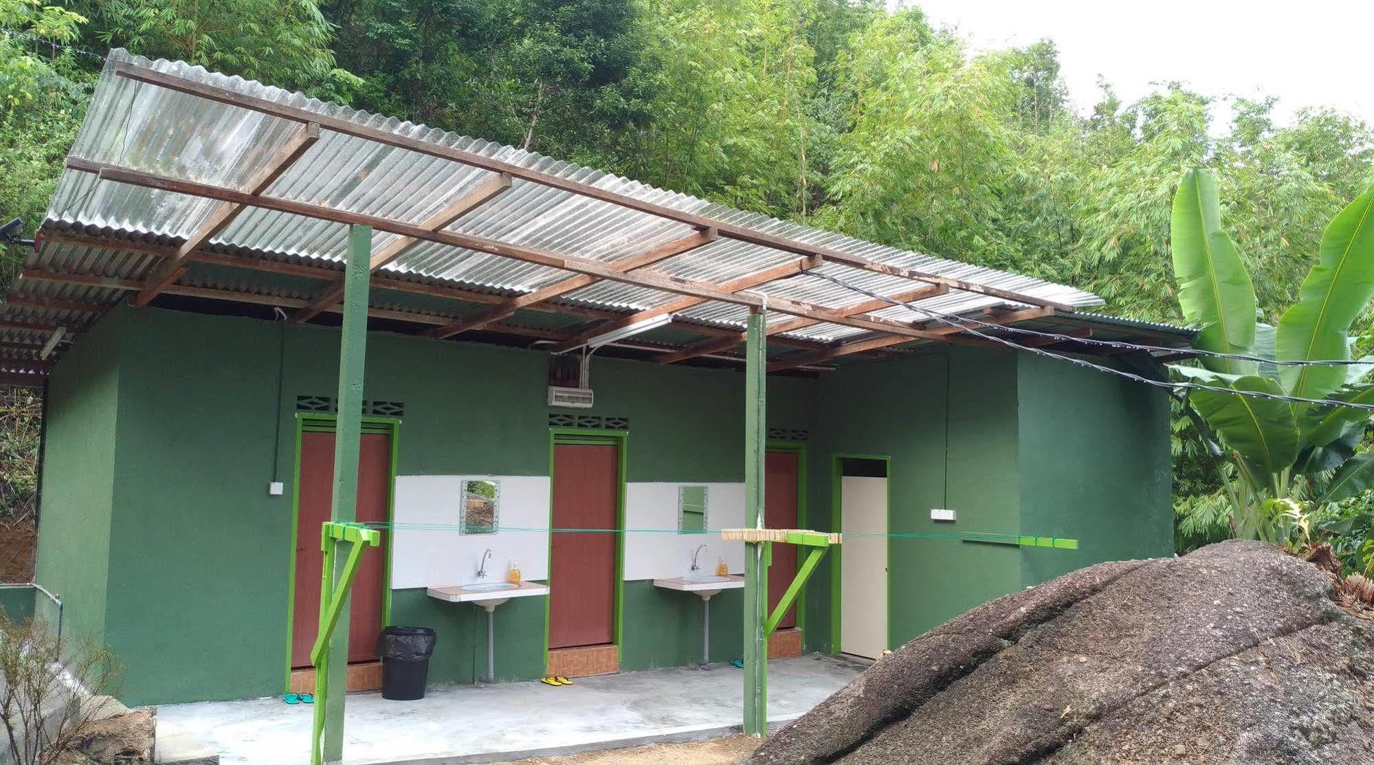 Rain Forest Inn Ringlet Extérieur photo